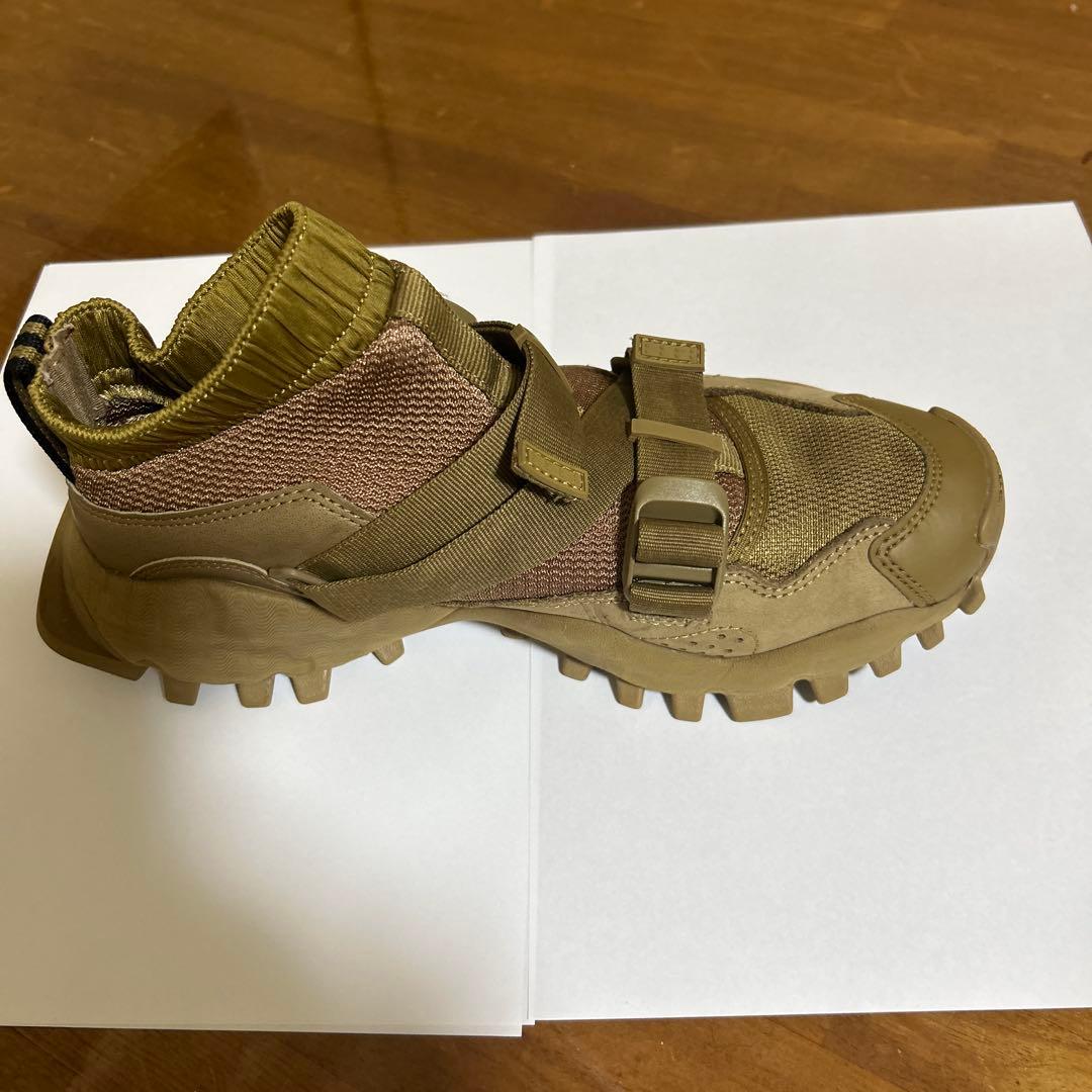 HYKE×adidas シーユーレイター ベージュ 23.5cm 大きめ