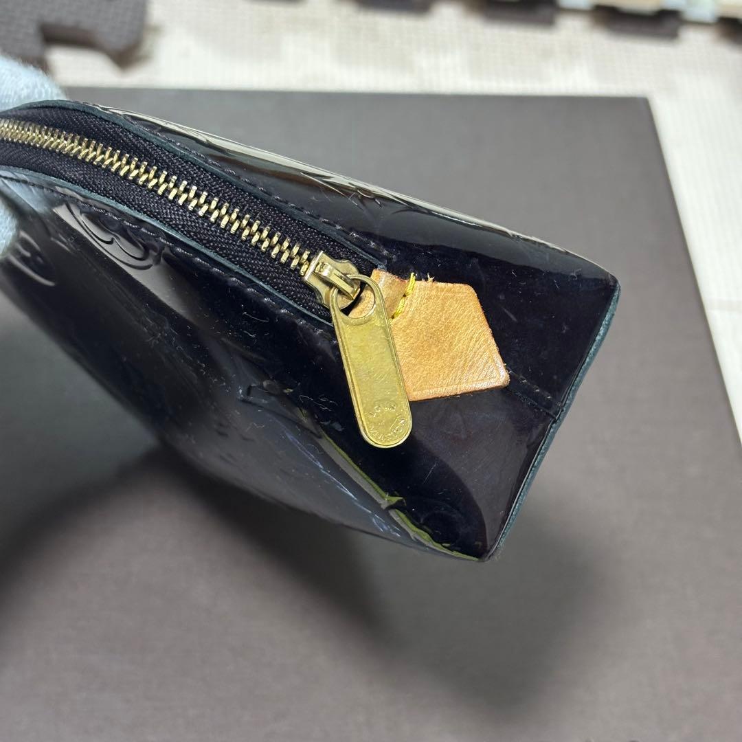LOUIS VUITTON ヴェルニ アラマント コスメティックポーチ