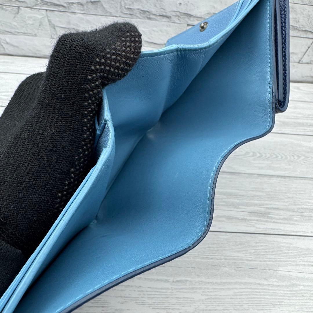 aya☆】ブルガリ バイカラー RFID 三つ折り財布 サークルロゴ ネイビー