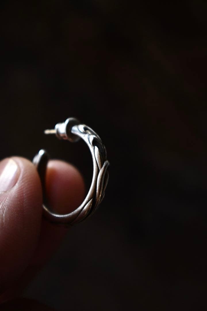 Antidote buyers club ピアス iolom detaj