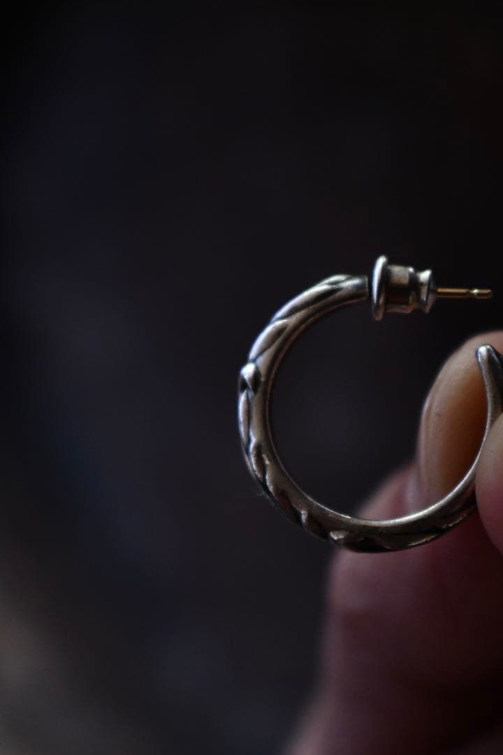 Antidote buyers club ピアス iolom detaj