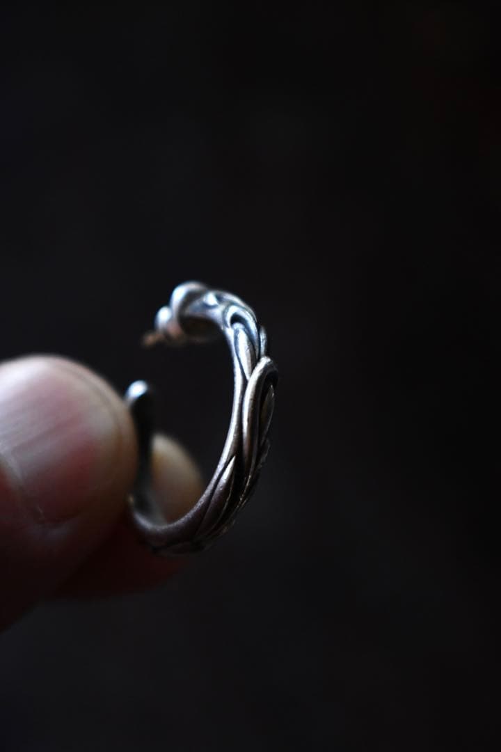 Antidote buyers club ピアス iolom detaj