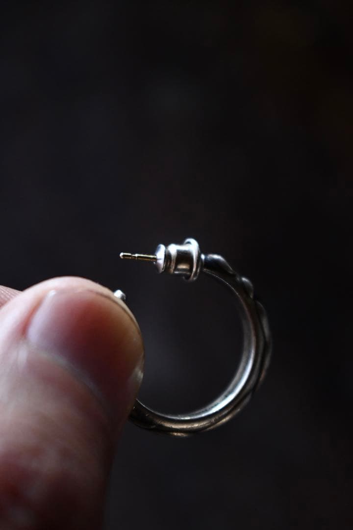 Antidote buyers club ピアス iolom detaj