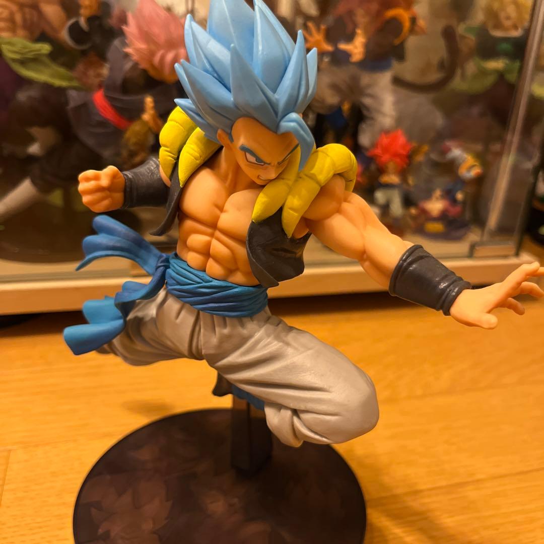 ドラゴンボール 超ブロリー ゴジータブルー フィギュア - メルカリ