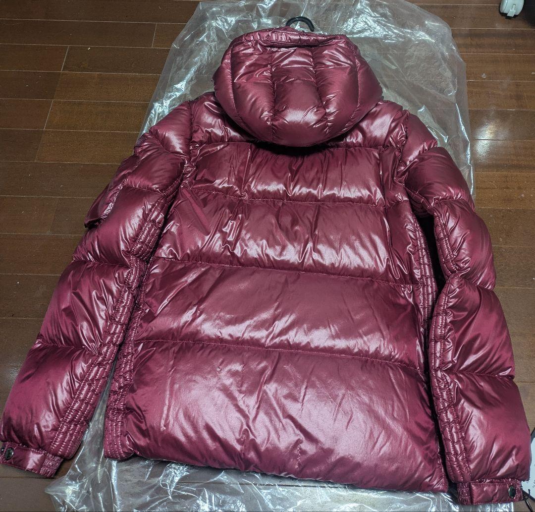 森ダイコンTATRAS タトラス　ベルボ　ダウン　4✨️希少カラー　レッド