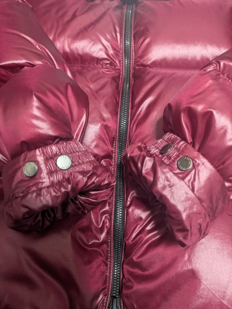 森ダイコンTATRAS タトラス　ベルボ　ダウン　4✨️希少カラー　レッド