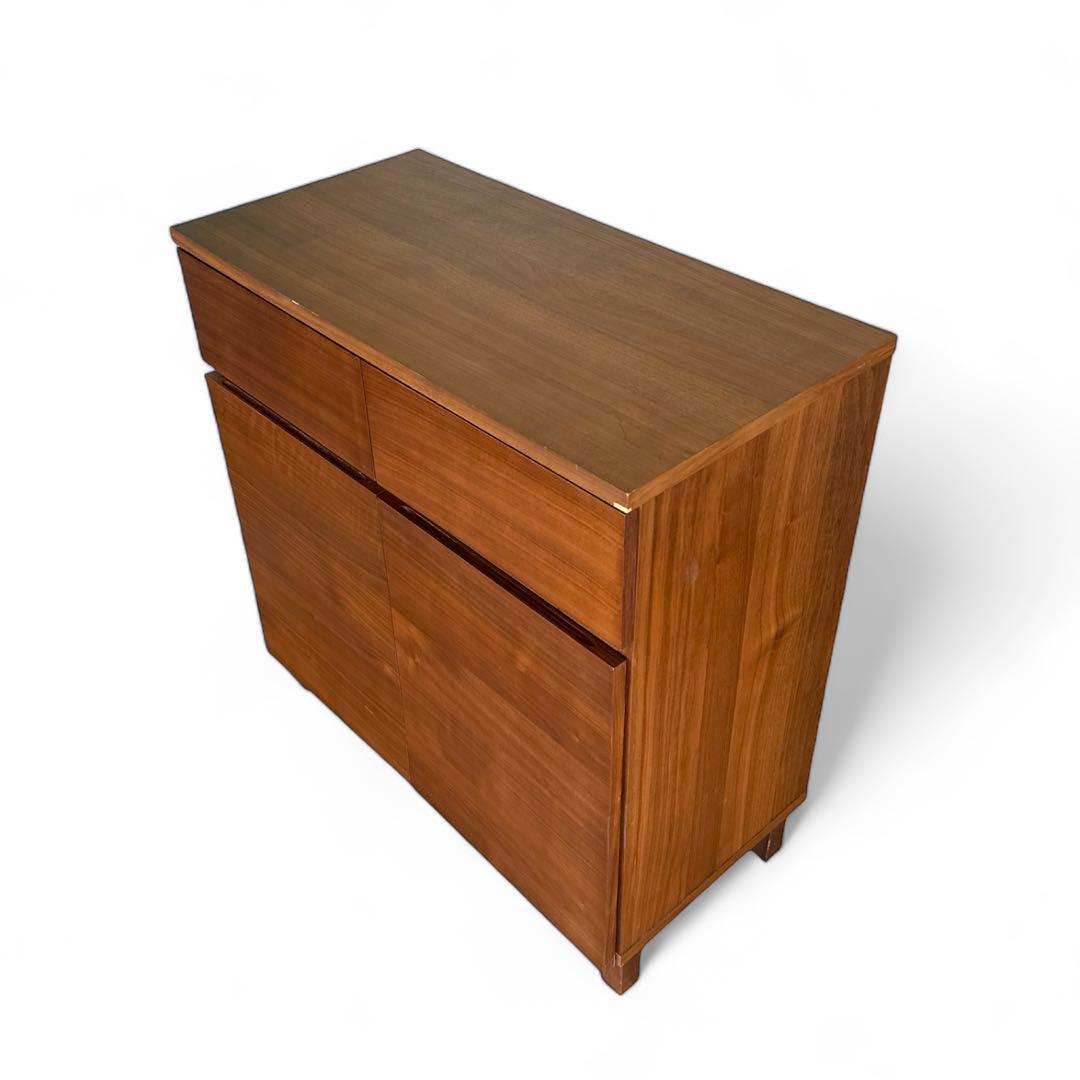 廃盤品】MUJI 無印良品 ウォールナット 脚付キャビネット - メルカリ