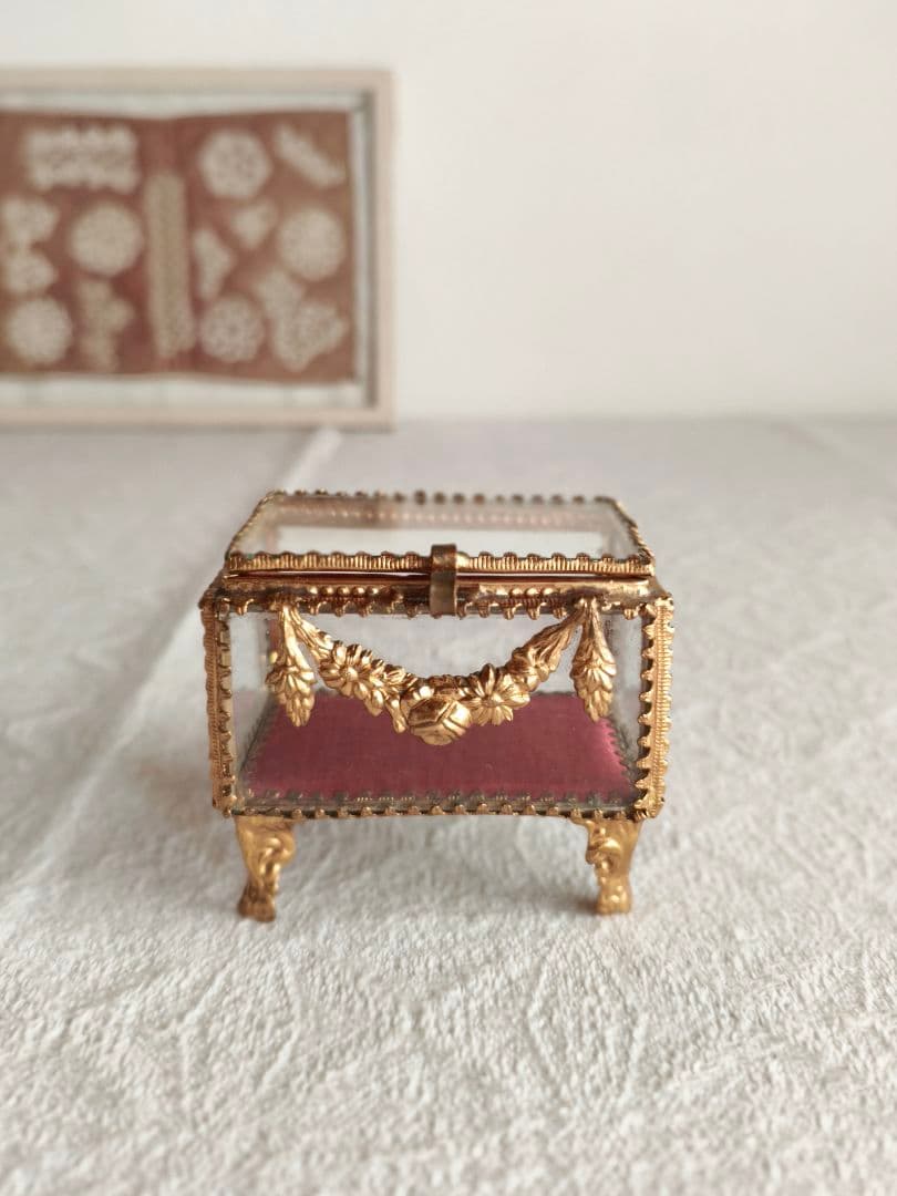 * vintage Jewelry box ✵ * 硝子の ジュエリーボックス