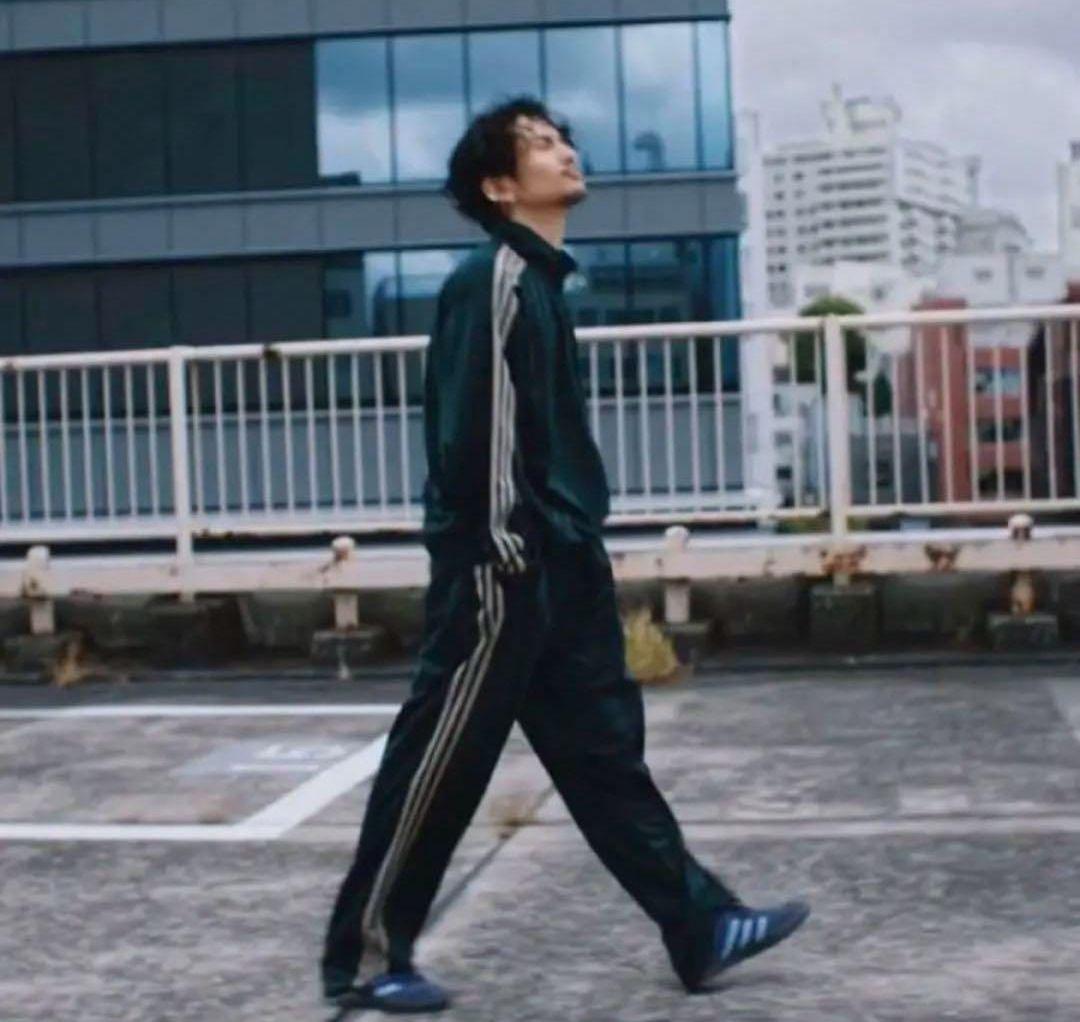 アディダス 常田大希 ジェンダーニュートラル ベッケンバウアー