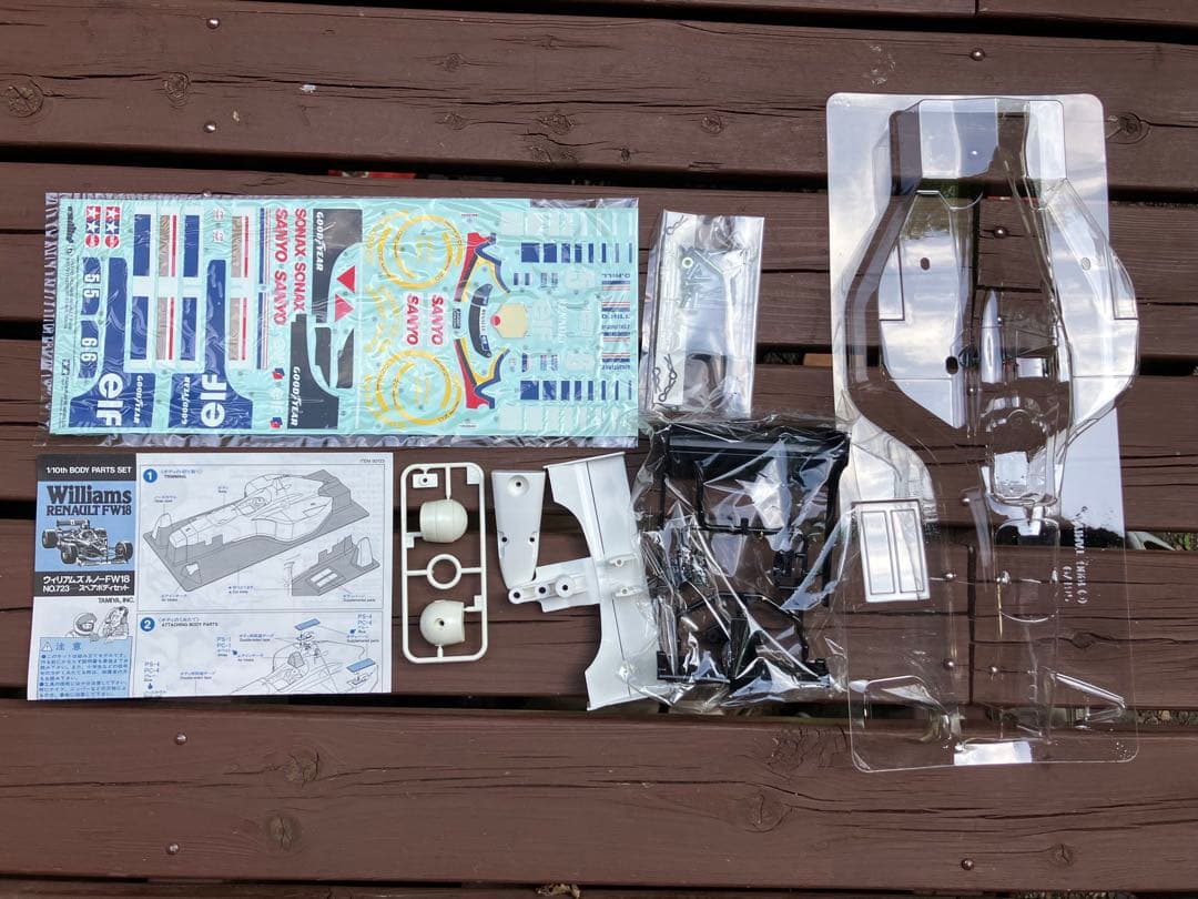 TAMIYA Williams Renault FW18 ボディパーツセット