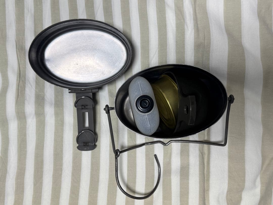 スゥエーデン軍　メスキット