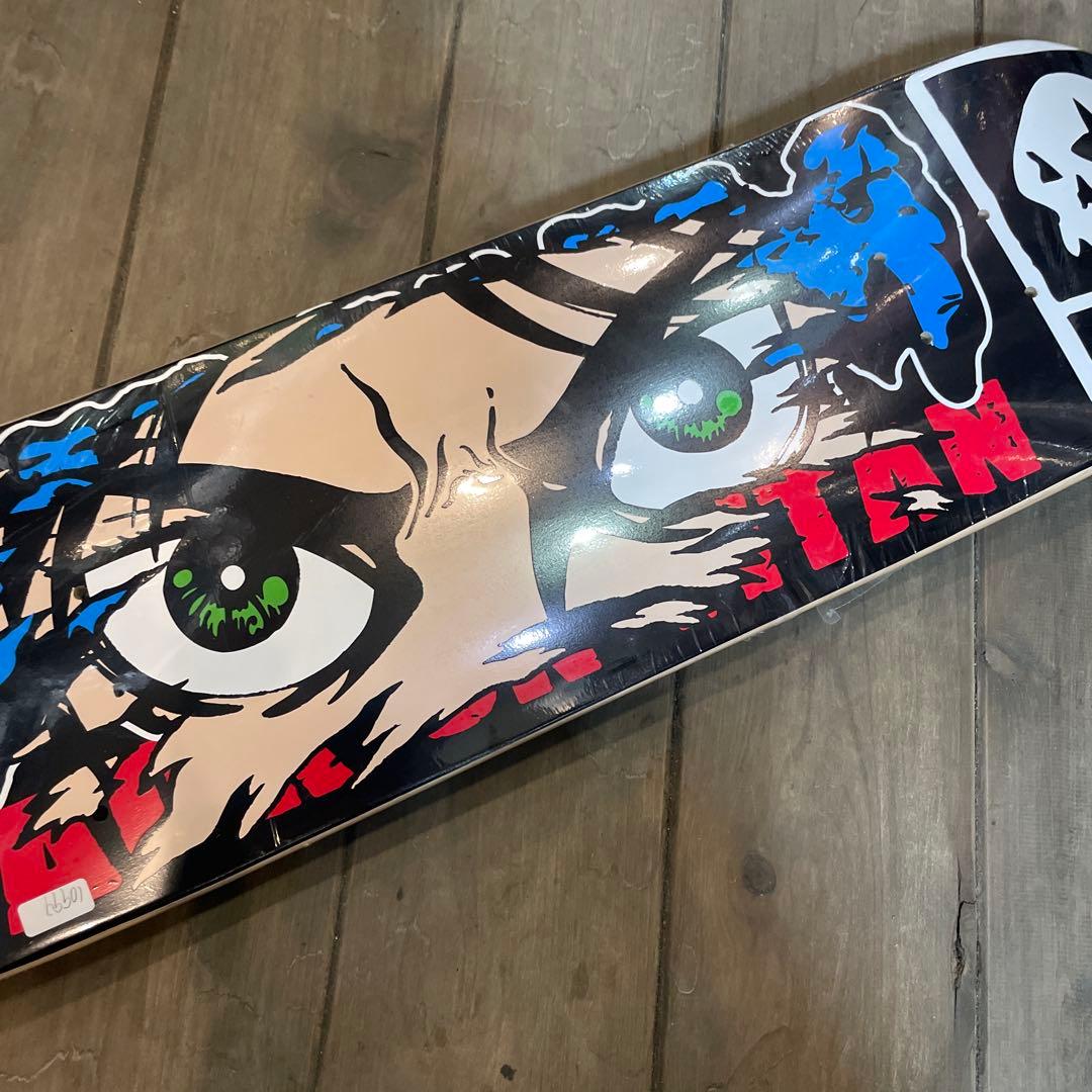 マジカルモッシュ　コラボ　進撃の巨人　スケボーデッキ　8インチ×31.4