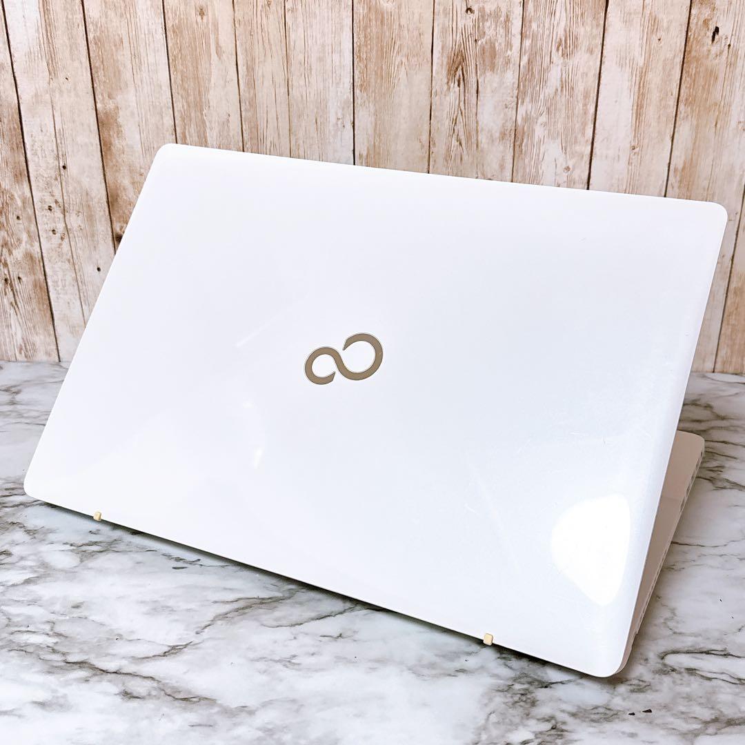 美品✨高性能i7＆メモリ8GB✨超大容量1TB✨カメラ すぐ使えるノートパソコン