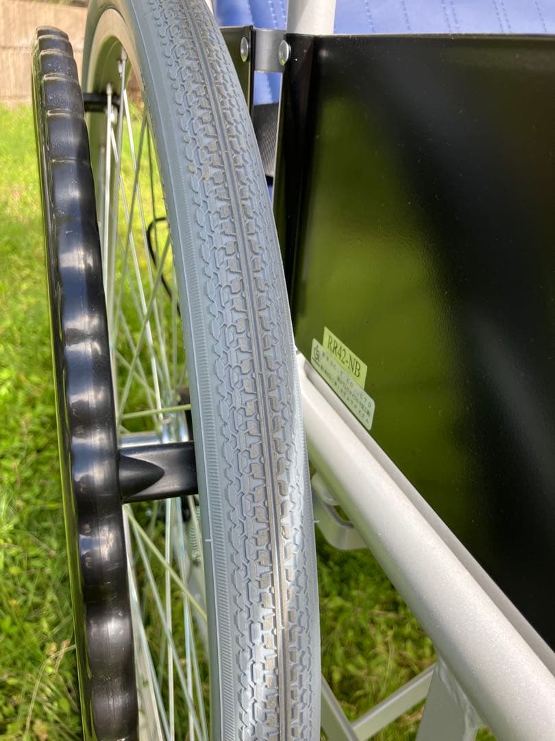 超美品！24インチ 自走、介助用車椅子 カワムラサイクル