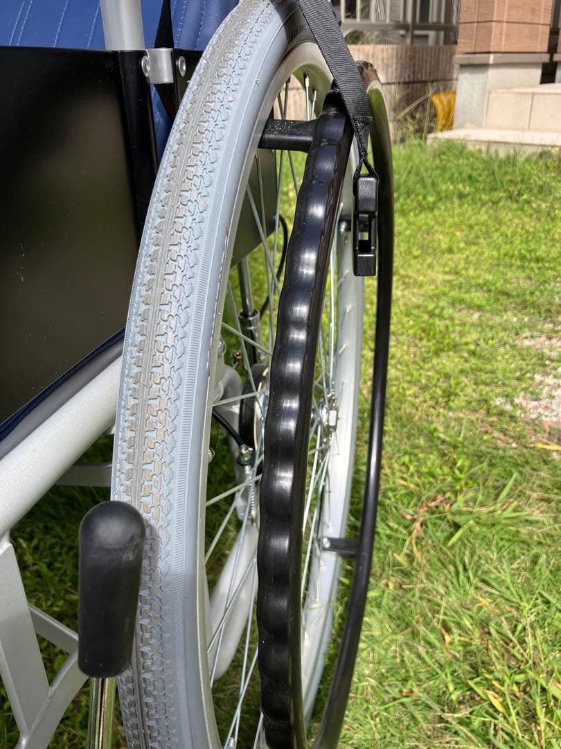 超美品！24インチ 自走、介助用車椅子 カワムラサイクル