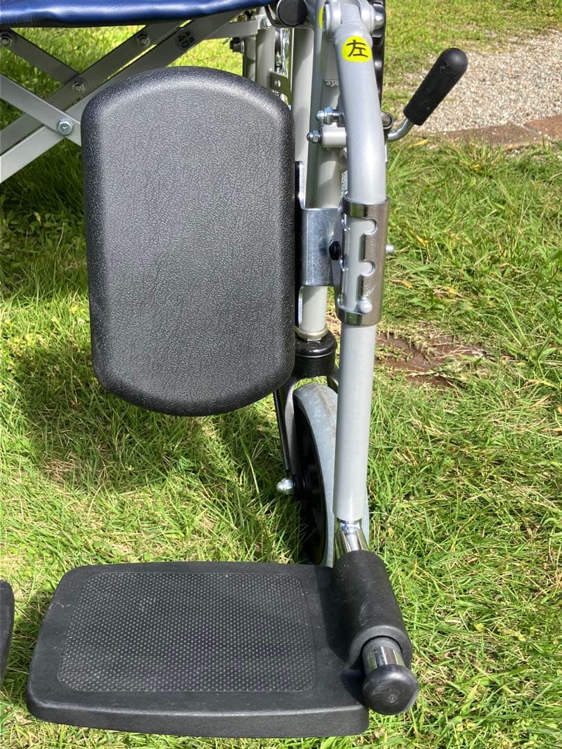 超美品！24インチ 自走、介助用車椅子 カワムラサイクル