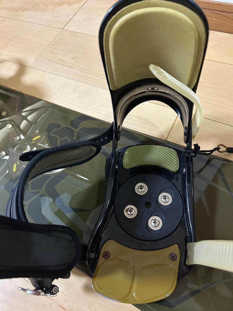 SALOMON スノーボード 155cm バインディング付き