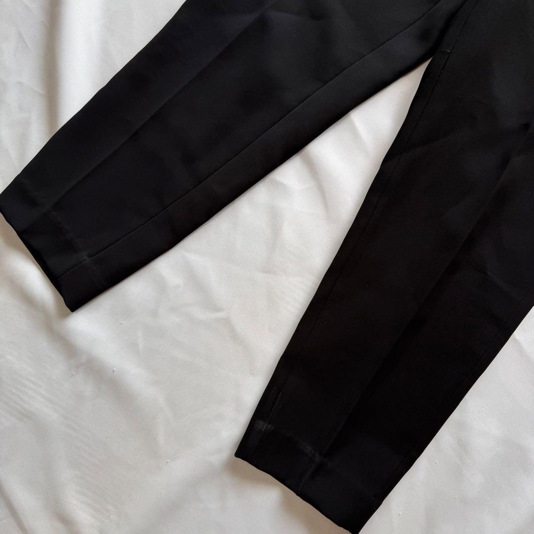 ボーダーズアットバルコニー　テーパードパンツ　ボトムス　ブラック　黒　36