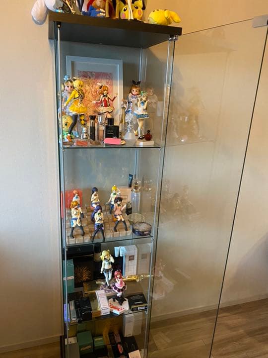 IKEA コレクションケースDETOLF(デトルフ) フィギュアケース - メルカリ