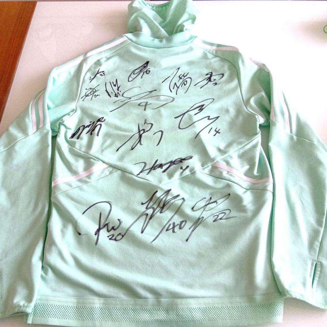 松本山雅 2022トレーニングウェア 複数選手直筆サイン入り