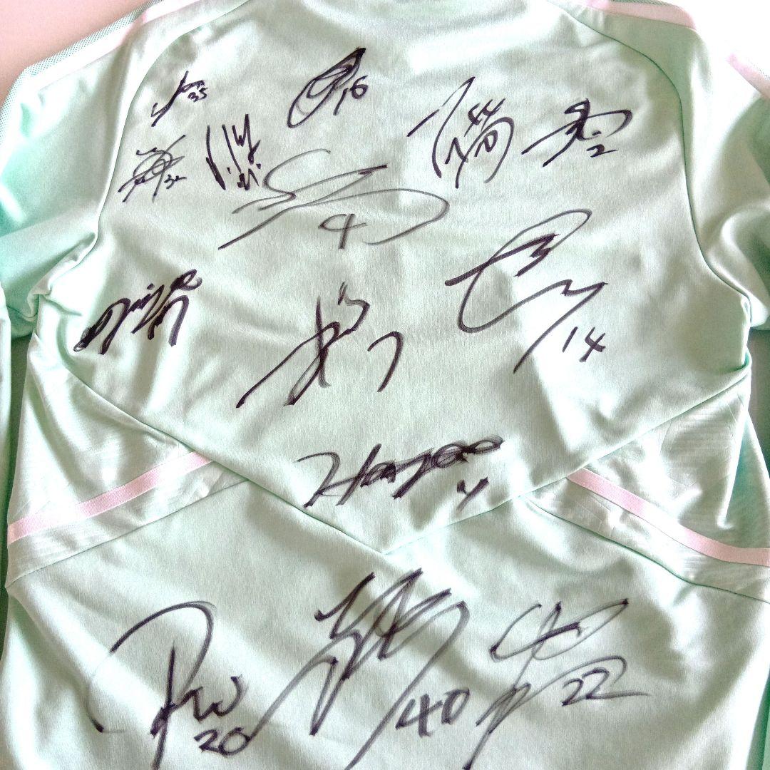 松本山雅 2022トレーニングウェア 複数選手直筆サイン入り