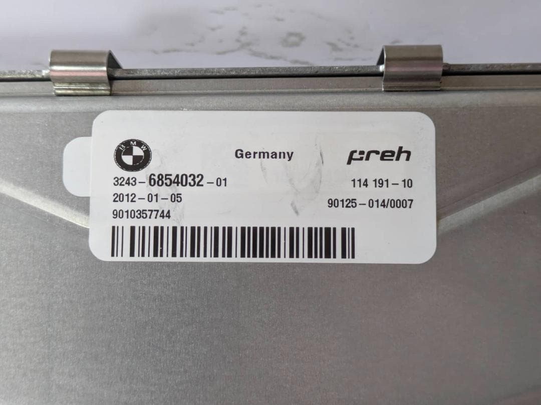 BMW 5シリーズ F10 F11 HSRコントロールユニット 6854032