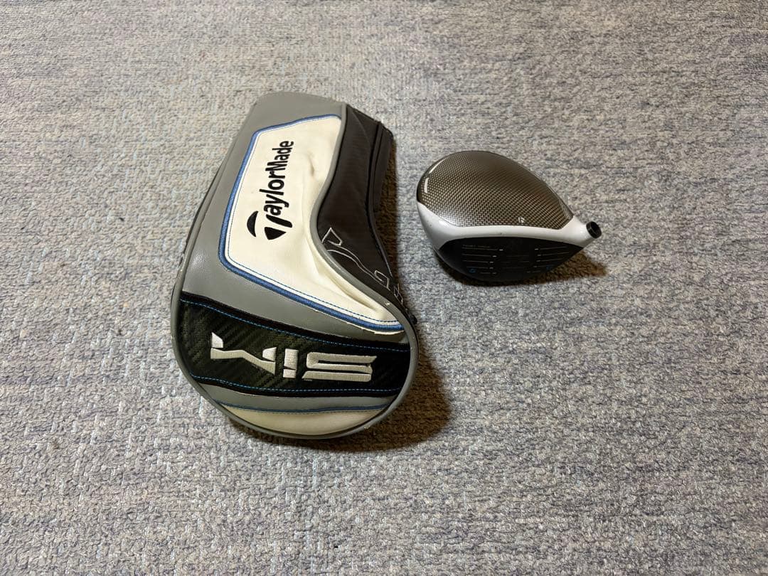 SIM MAX 10.5° ドライバーヘッドのみ　ヘッドカバー付き