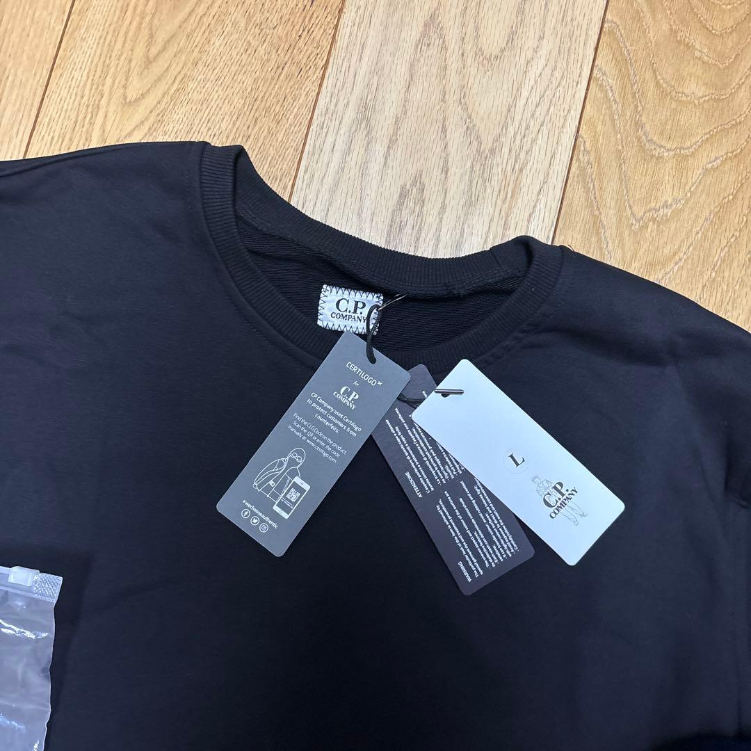 cp.company ブラック トレーナー