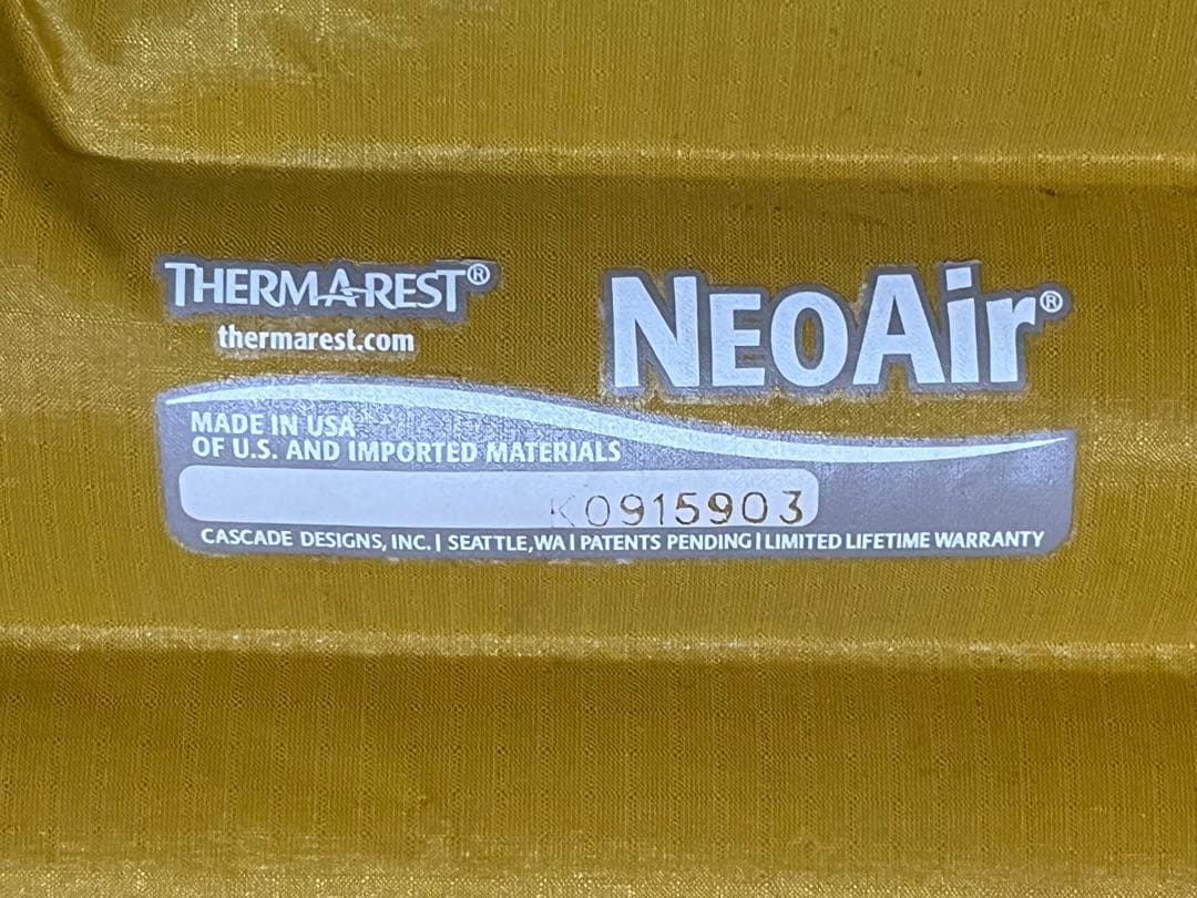 NeoAir寝袋マット 軽量113×49cm 中古