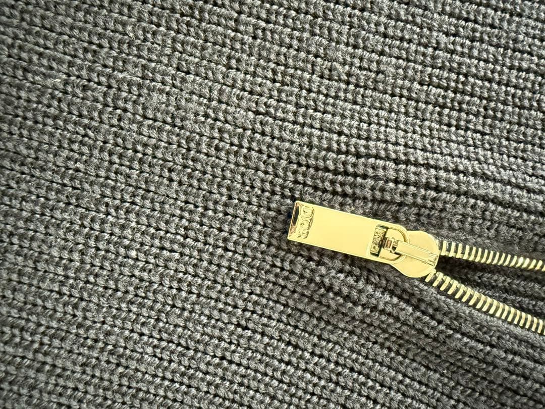 Dior ハイネックニット　新中古品