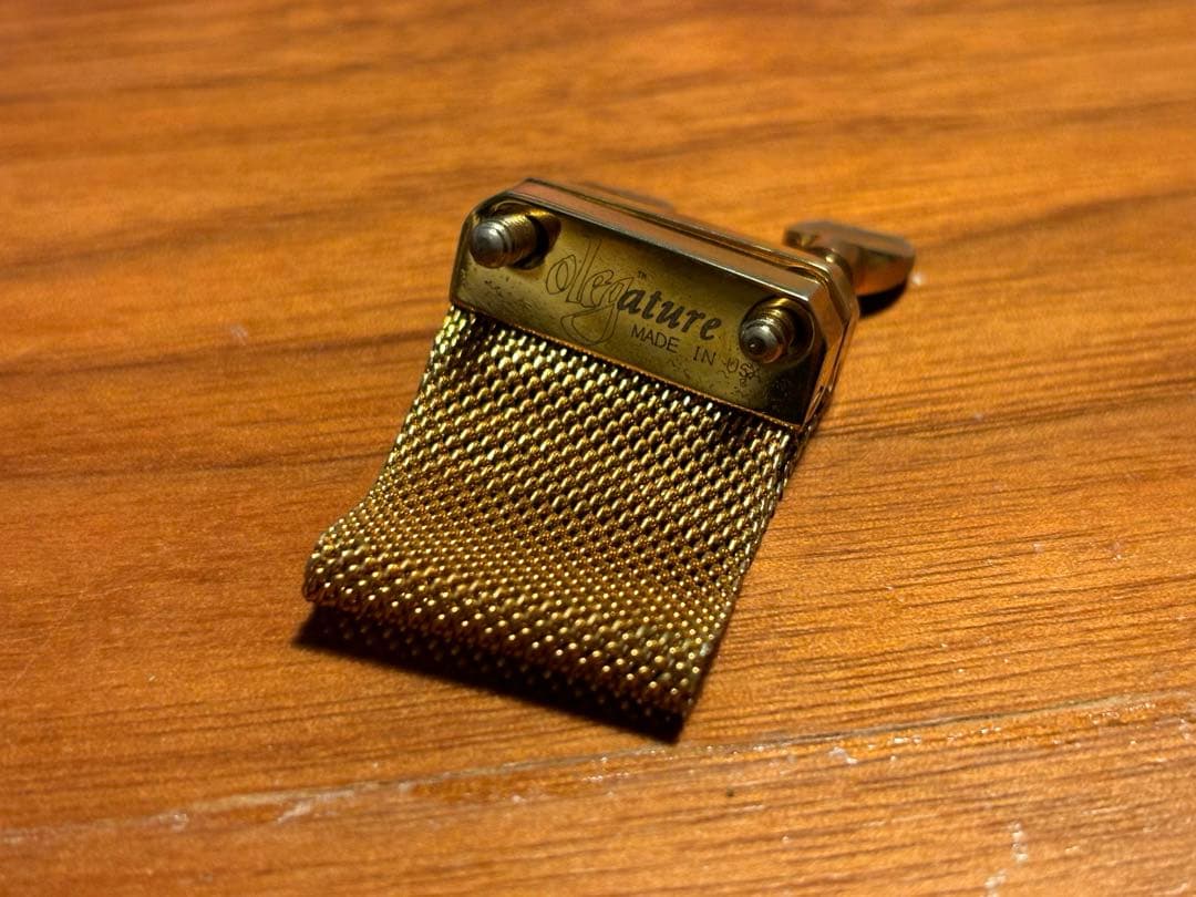 テナー用）Olegature リガチャーOlegature Black Rhoudium サックス用