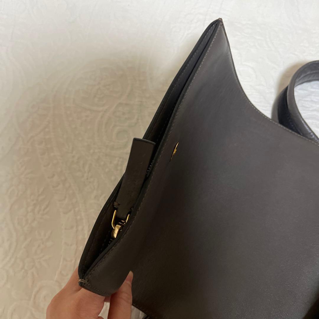 マルニ　MARNI グレーレザーリュック