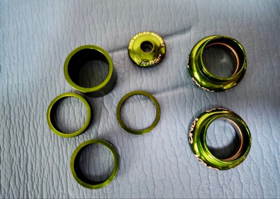 CHRIS KING nothreadset 1 1/8 コラムスペーサー欠品有 工場