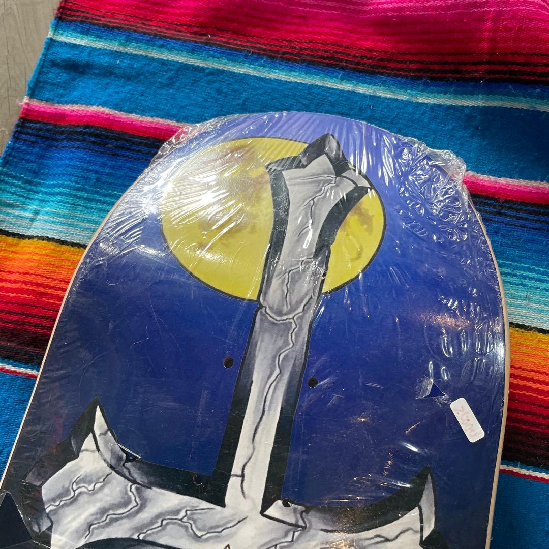 Embassy Pat Black スケボーデッキ定価¥26,500