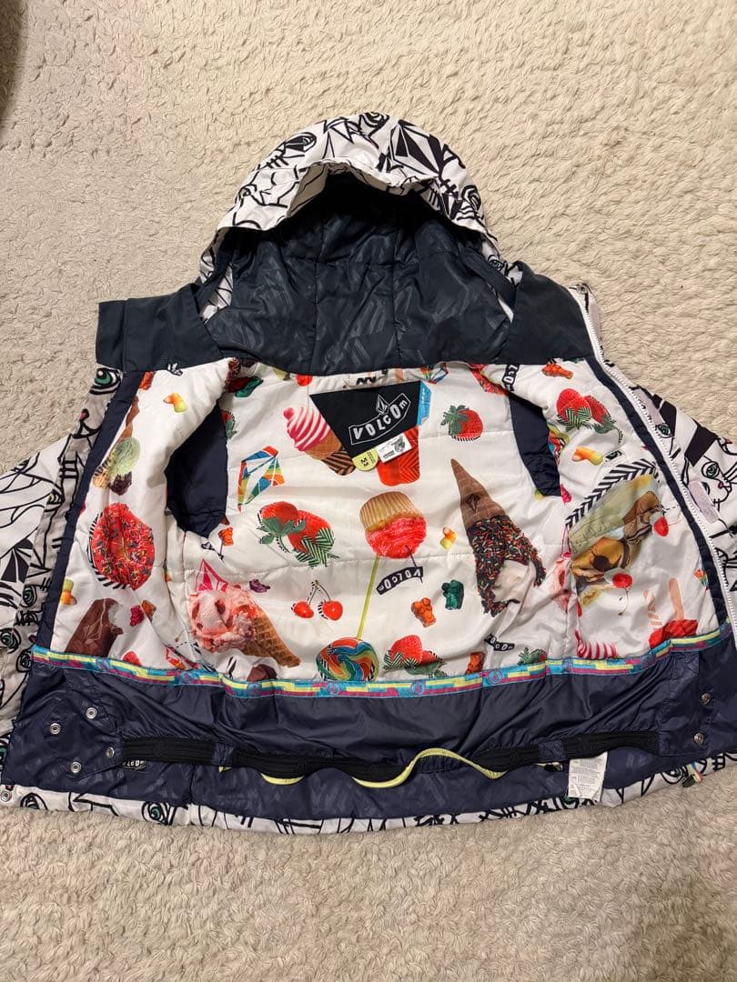 ボルコム　CAT ジャケット　スキニーパンツ　セット　JAMIE LYNN 猫