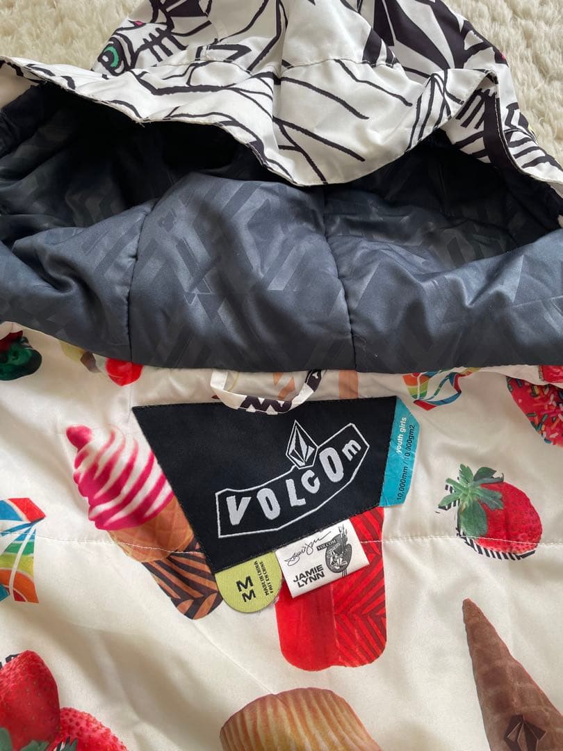 ボルコム　CAT ジャケット　スキニーパンツ　セット　JAMIE LYNN 猫