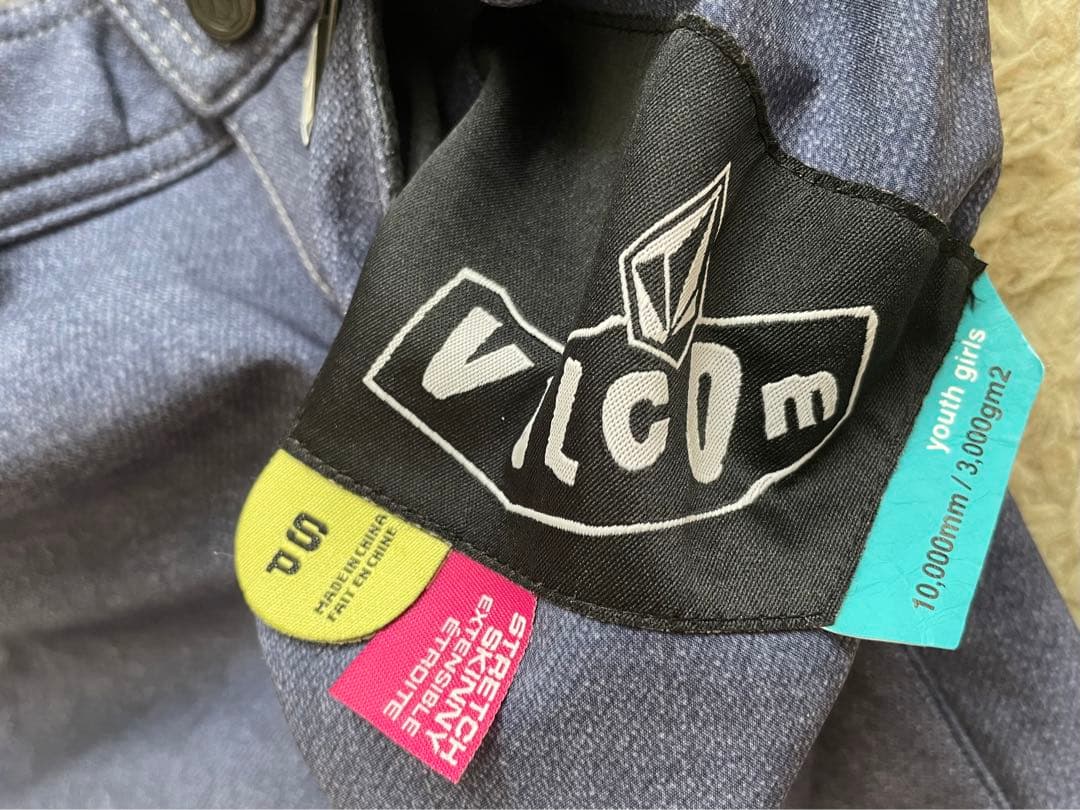 ボルコム　CAT ジャケット　スキニーパンツ　セット　JAMIE LYNN 猫