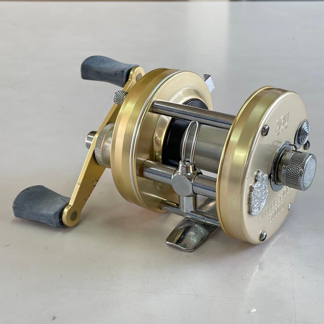 74年 ABU AMBASSADEUR 5000D シャンパン #741100 - メルカリ