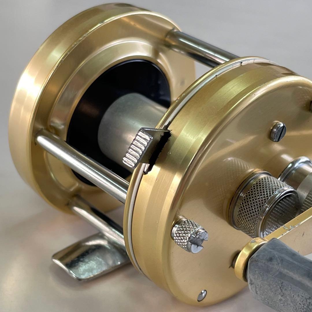 74年 ABU AMBASSADEUR 5000D シャンパン #741100 - メルカリ