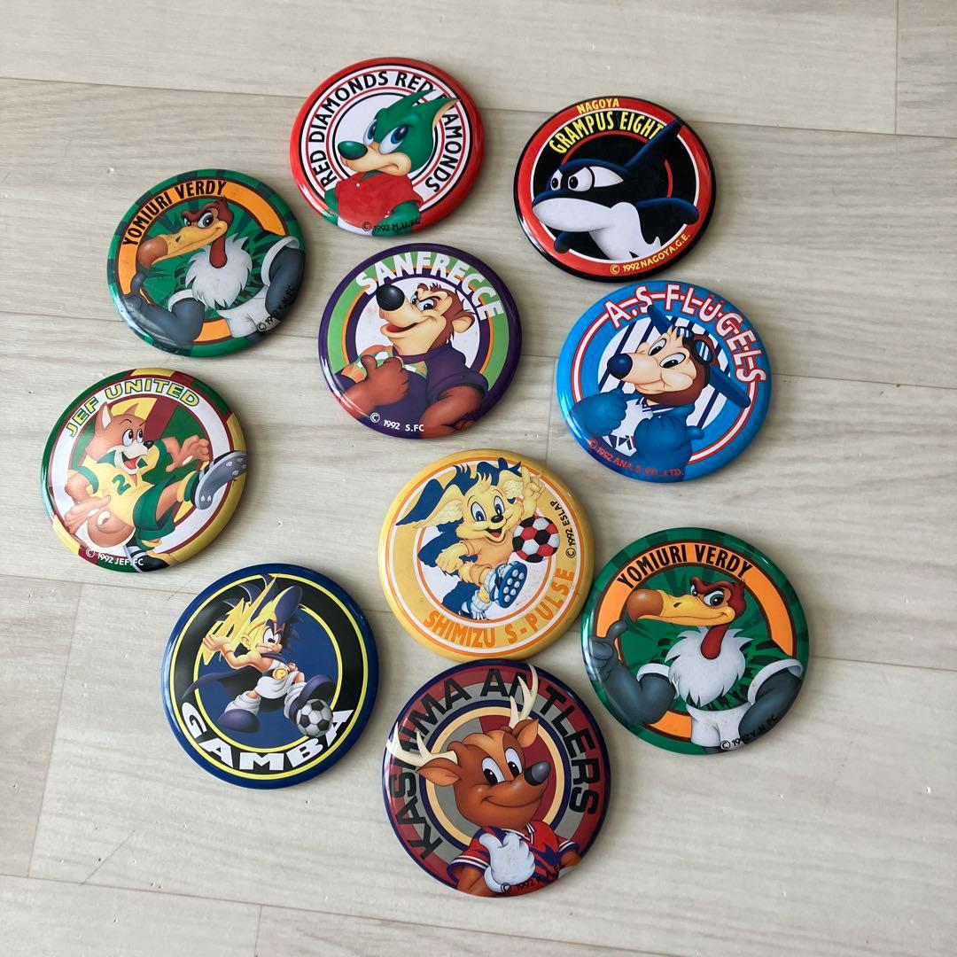 Jリーグチップスの缶バッジ10個 - メルカリ