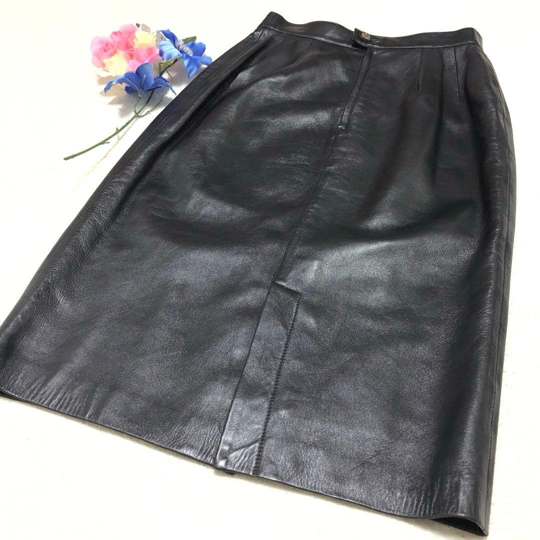 極美品　ロエベ　ひざ丈スカート　アナグラム　タイト　とろとろラムレザー 黒