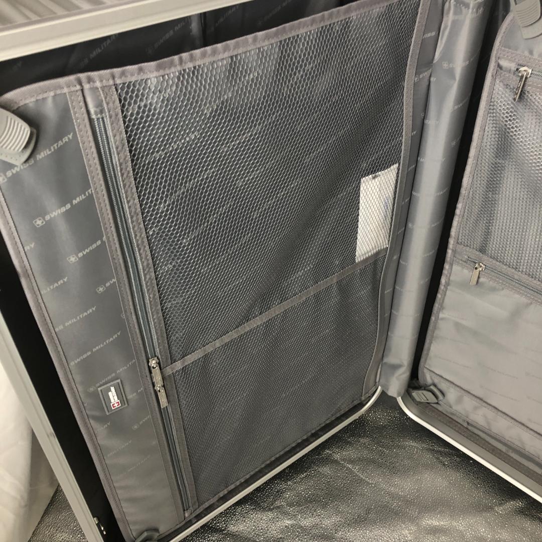 スイスミリタリー 28インチ スーツケース 105L/ヤS3133
