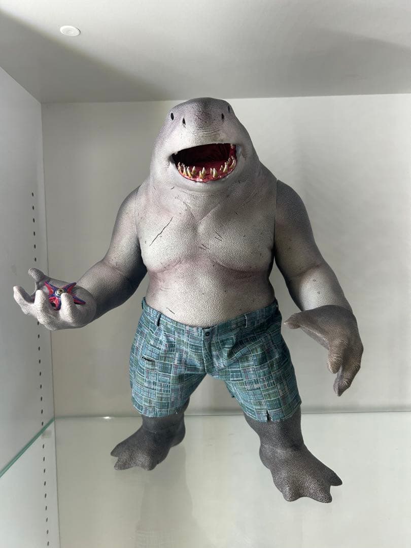 ホットトイズ キングシャーク スーサイドスクワッド 極悪党集結 - メルカリ