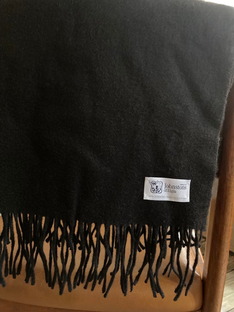 Johnstons of Elgin 大判 カシミヤ ストール 黒