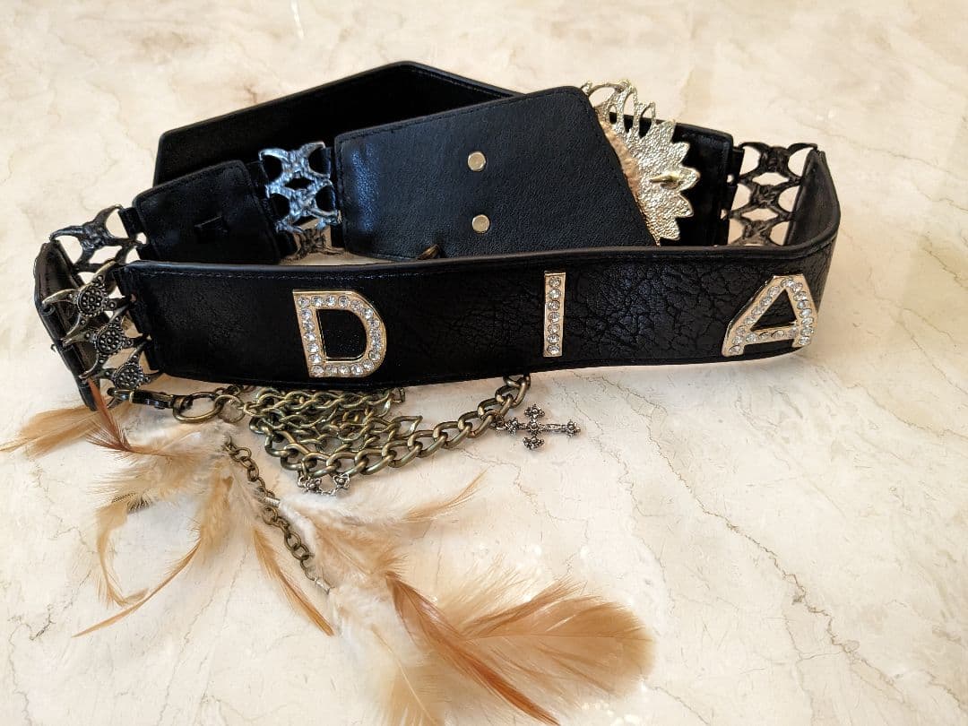 d.i.a クラウンバックルフェザーベルト y2k 新品未使用 ブラック