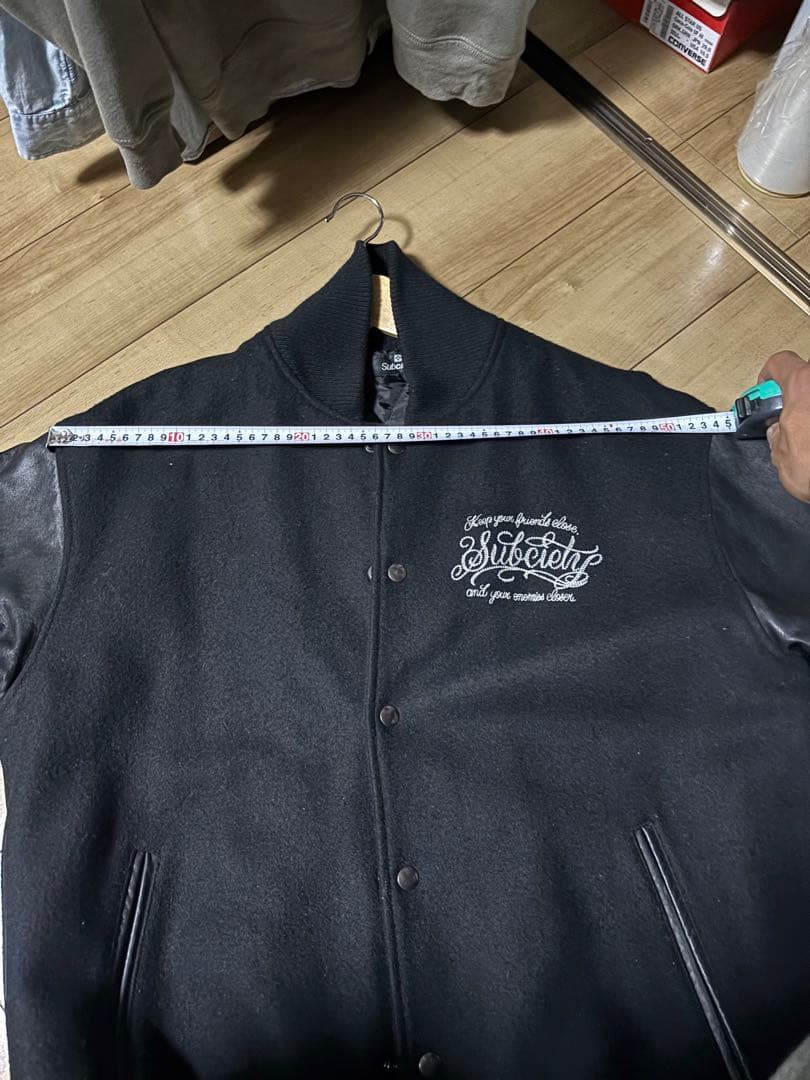 今週限定値下げ　サブサエティ　スタジャン　レザー　チェーン刺繍