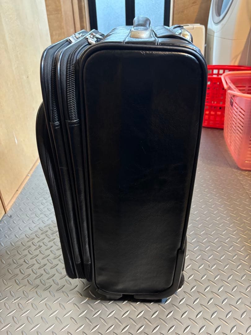 モンブラン キャリーケース オールレザー