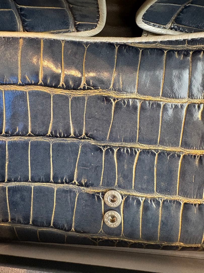 【美品】ヒロコハヤシ　長財布　チェーン　クラッチバッグ