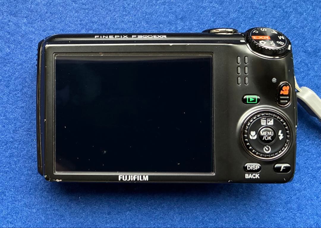 【美品・付属品完備】FUJIFILM FinePix F300EXR ブラック
