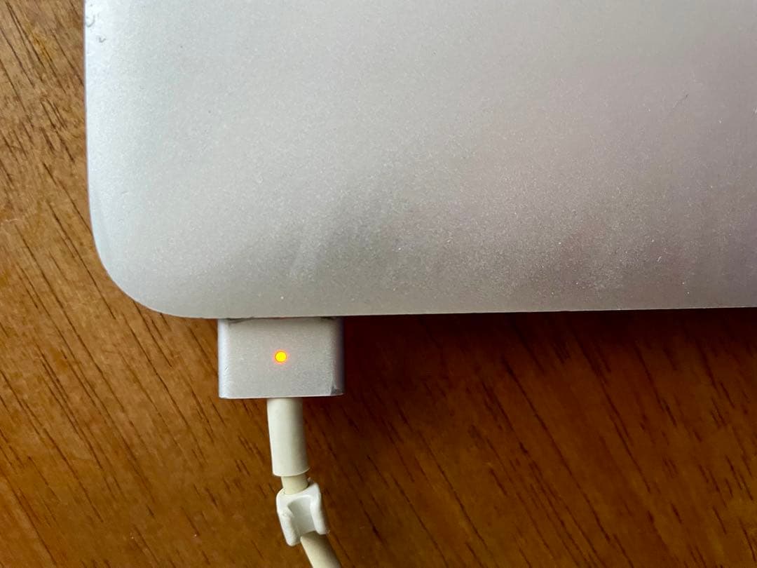 MacBook本体 MacBook Pro Retina, 13-inch, Mid 2014